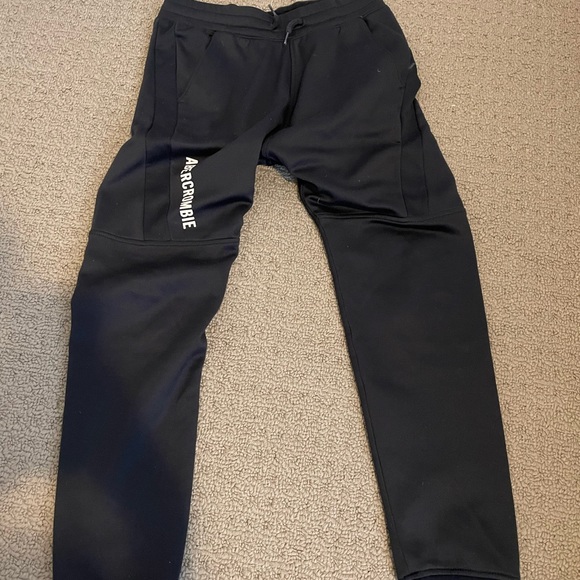 Black joggers sweats - Picture 2 of 2